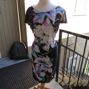 #116  NEW WOMEN'S DRESS BY CONNECTED APPAREL (SIZE 16US)